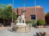 Statue vor dem Indian Pueblo Cultural Center